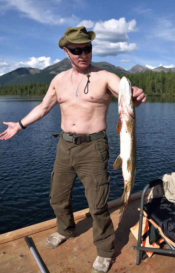 World leader nipples and big fish